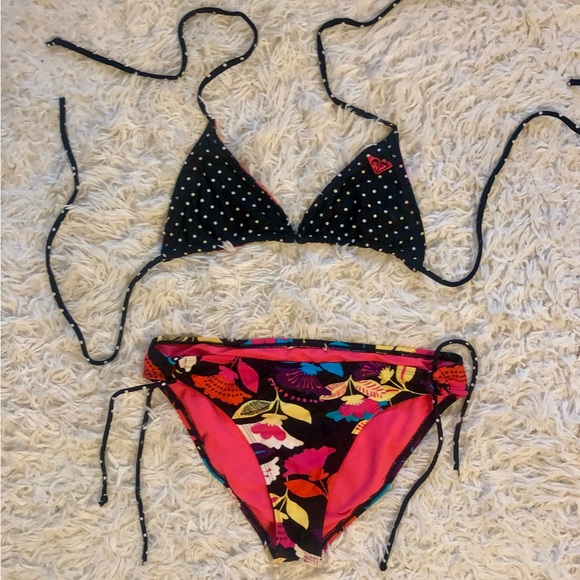 Roxy Reversible Side Tie Bikini - Picture 2 of 3